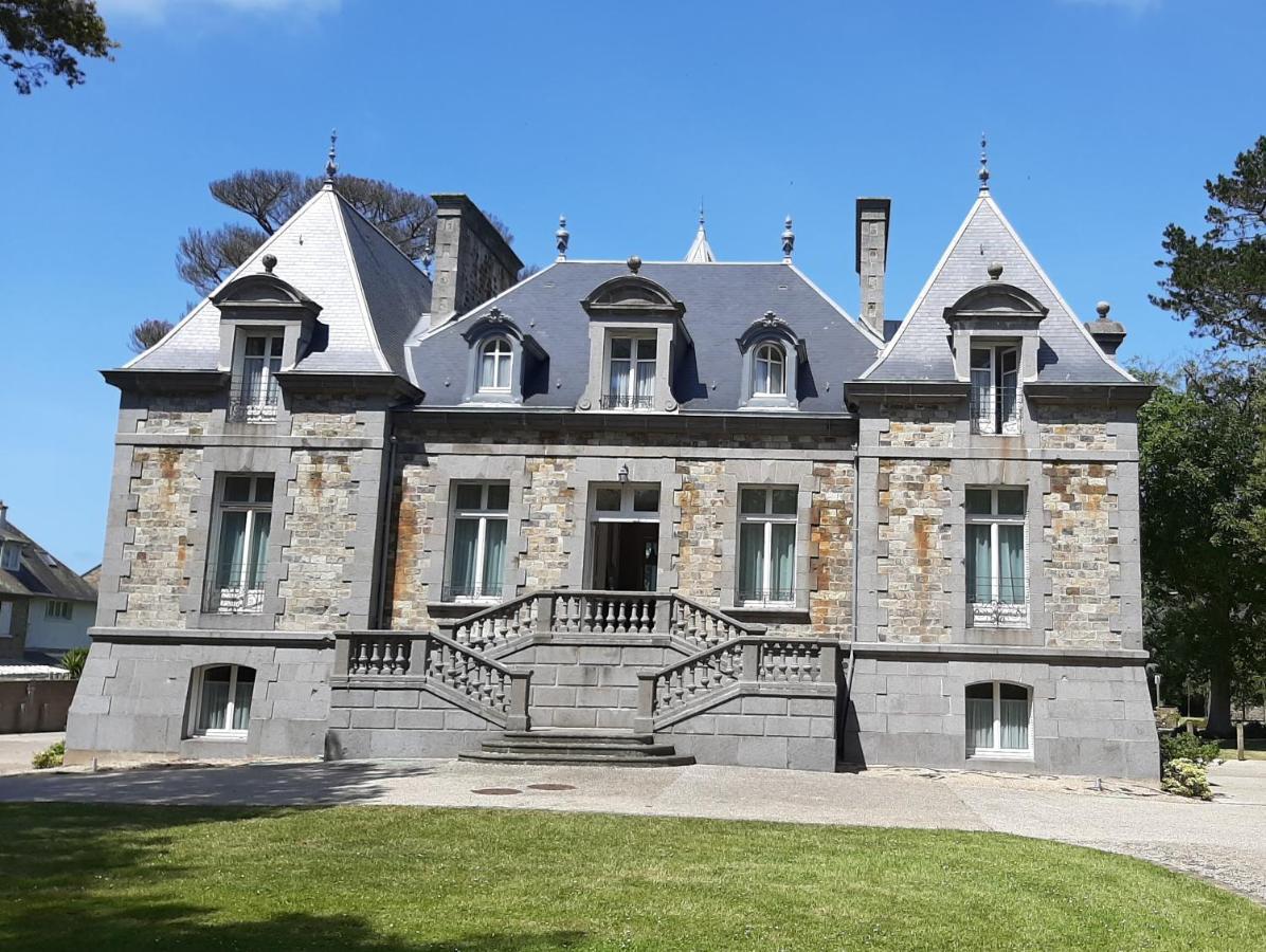 Manoir Le Castel & Villa Beaumaris Saint-Malo Exterior photo
